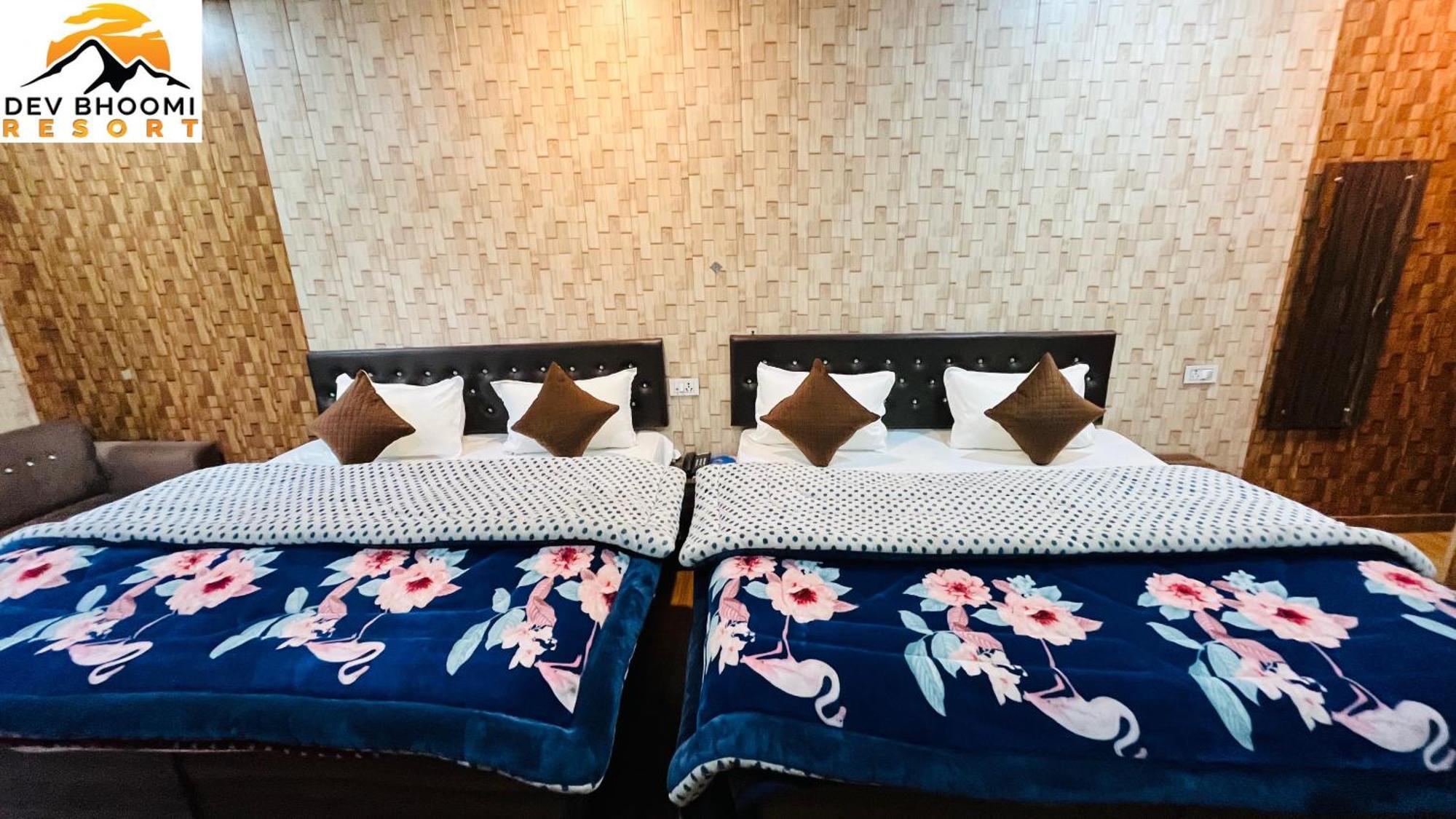 Dev Bhoomi Resort Канатал Екстериор снимка